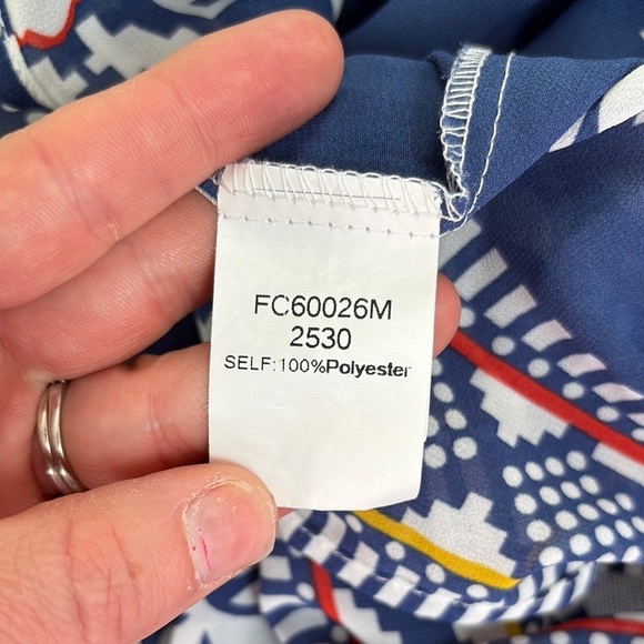 Cupshe Blue and White Boxy Tunic Coverup - Picture 12 of 12